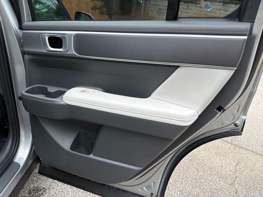 New 2026 Silver Hyundai SEL image 16