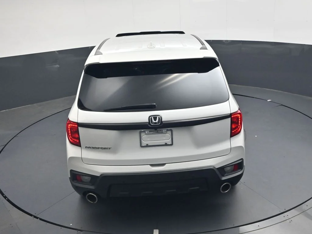 Used 2022  Honda EX-L image 28