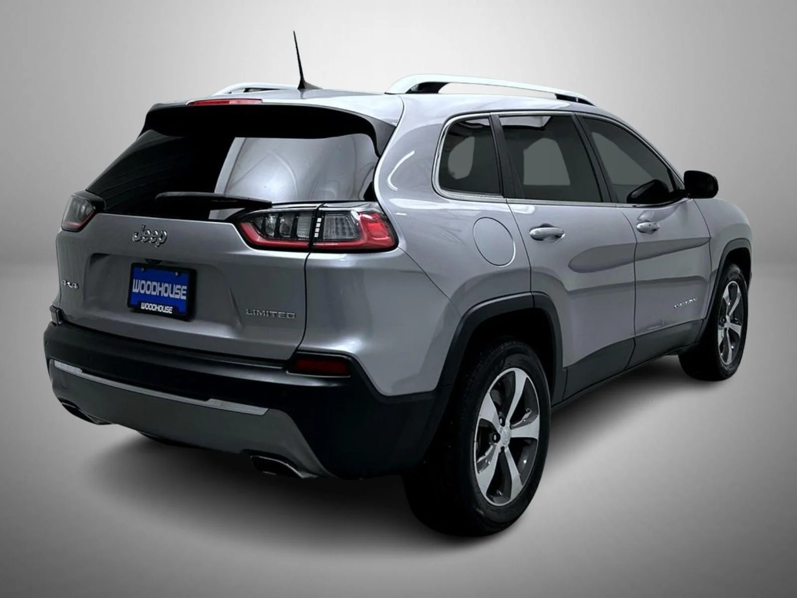 Used 2020 Silver Jeep Limited image 5