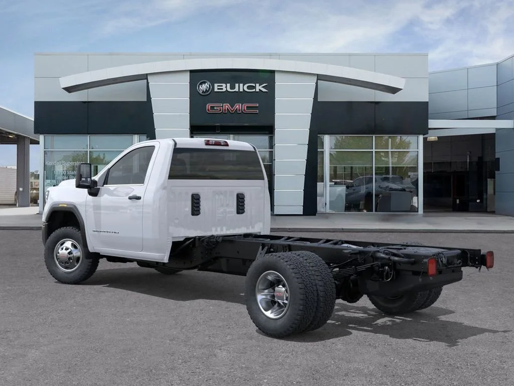 New 2026 Summit White GMC Pro image 3