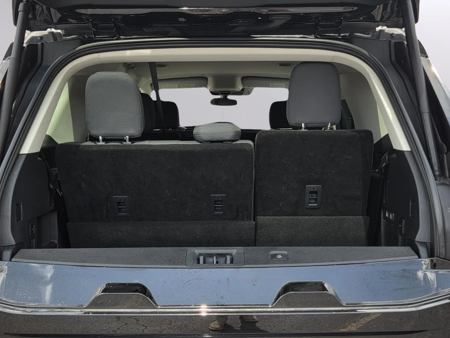 Used 2025 Agate Black Ford Active image 27