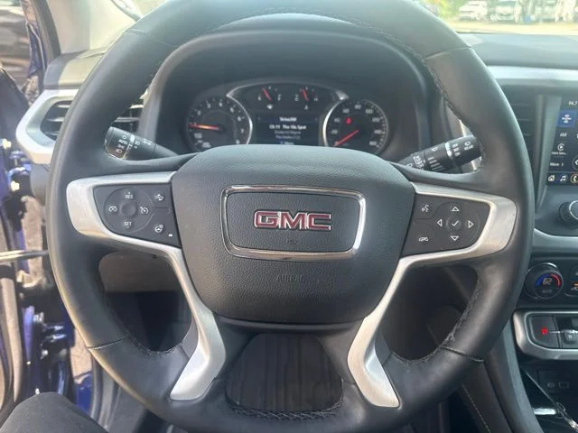 Used 2023 Blue GMC SLT image 12