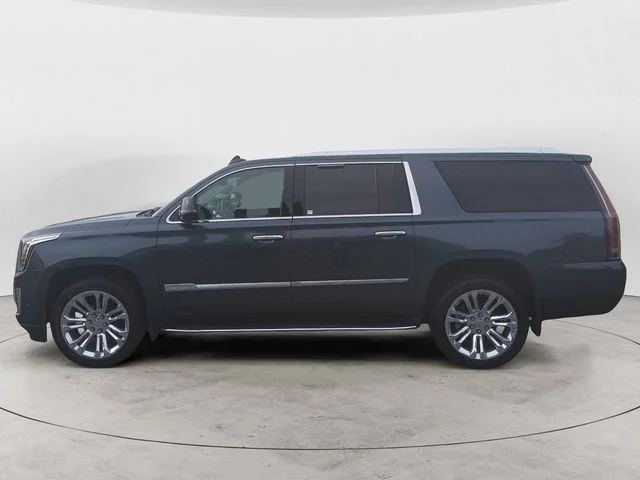 Used 2020 Gray Cadillac Premium image 8