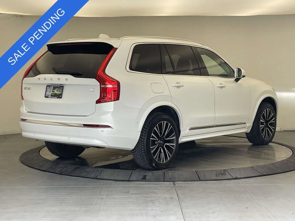 Used 2024 White Volvo T8 Plus Bright Theme 7 Passenger image 5