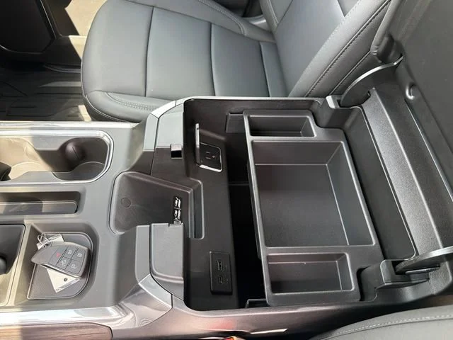 2026 GMC Sierra 1500 SLT - Photo 28