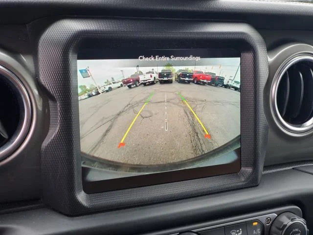 2023 Jeep Wrangler 4-Door Sahara - Photo 16