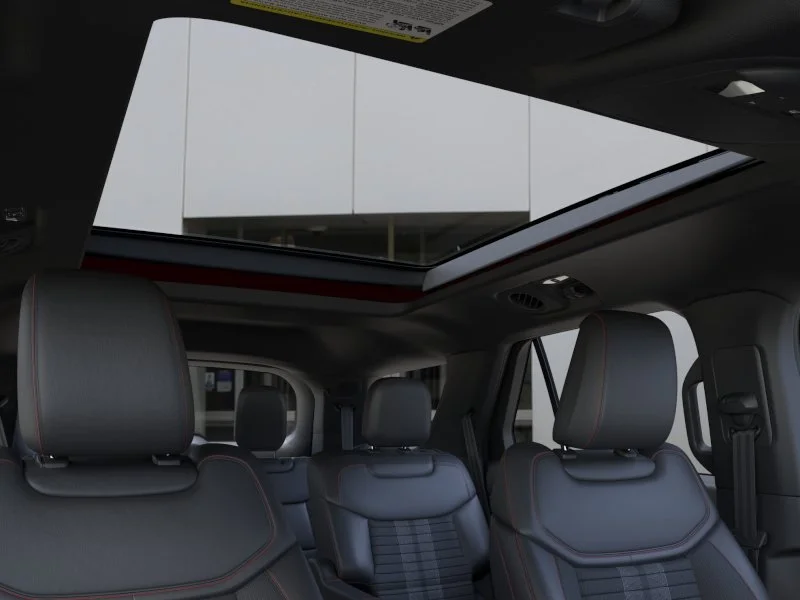 New 2026 Rapid Red Metallic Tinted Clearcoat Ford ST-Line image 36