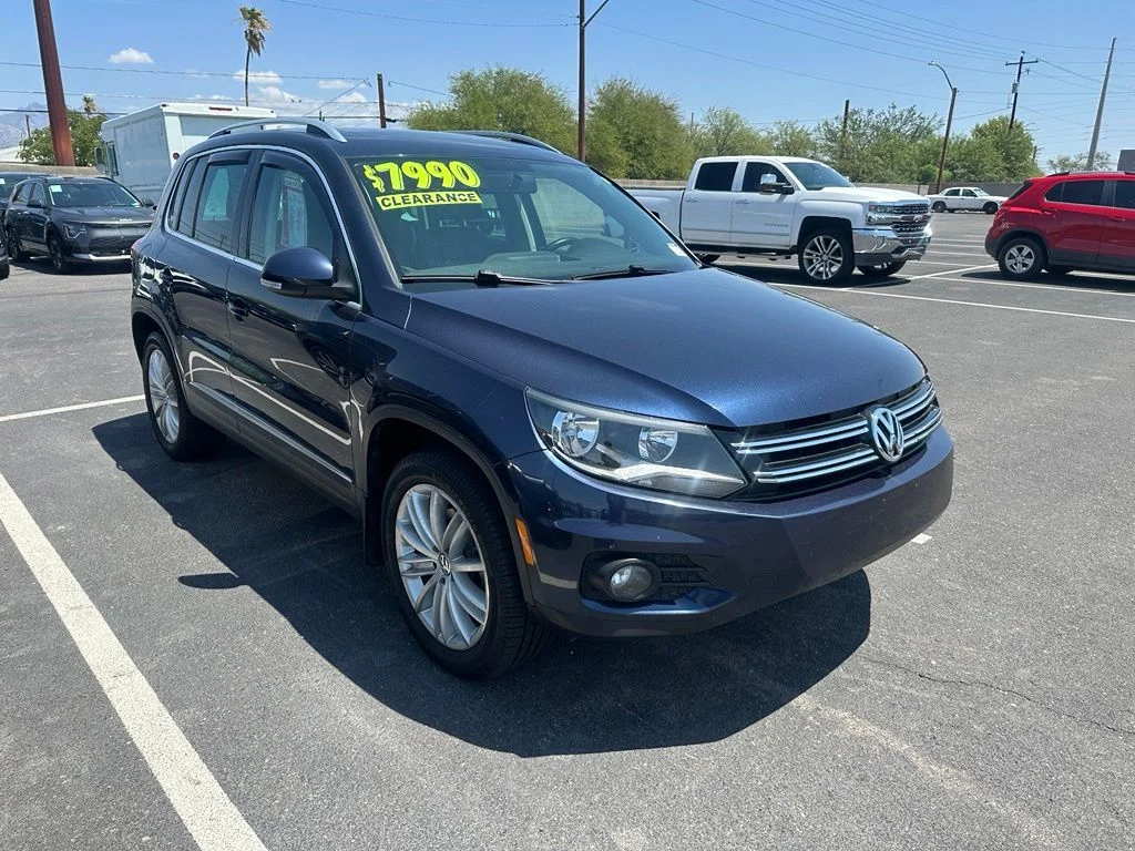 Used 2015 Blue Volkswagen SE image 7