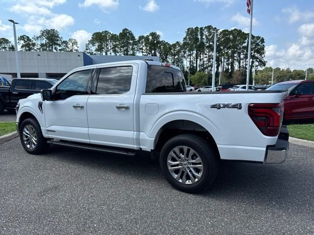 Used 2025 Oxford White Ford Lariat image 10