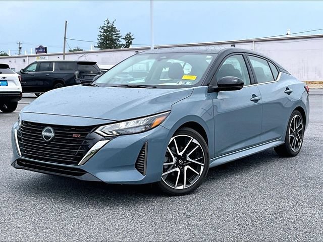 Used 2025 Atlantic Gray Met Nissan SR image 2