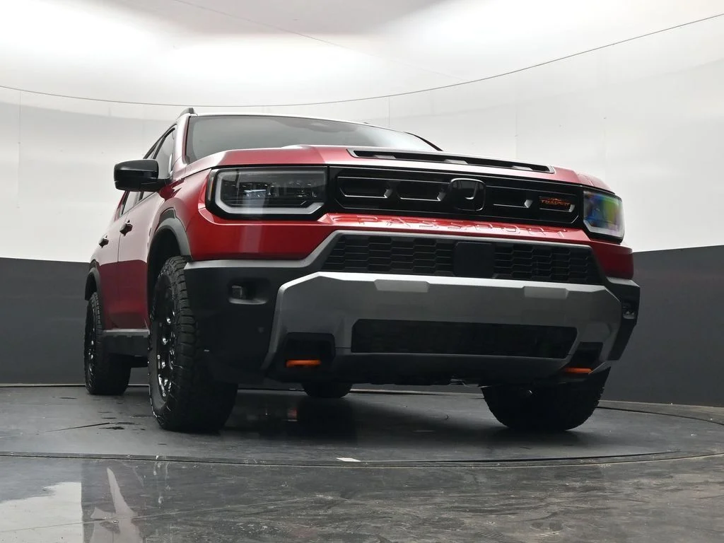 New 2026 Radiant Red Metallic II Honda TrailSport Blackout image 27