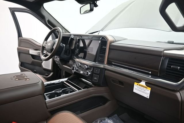New 2026 Agate Black Metallic Ford F-250® King Ranch® image 31