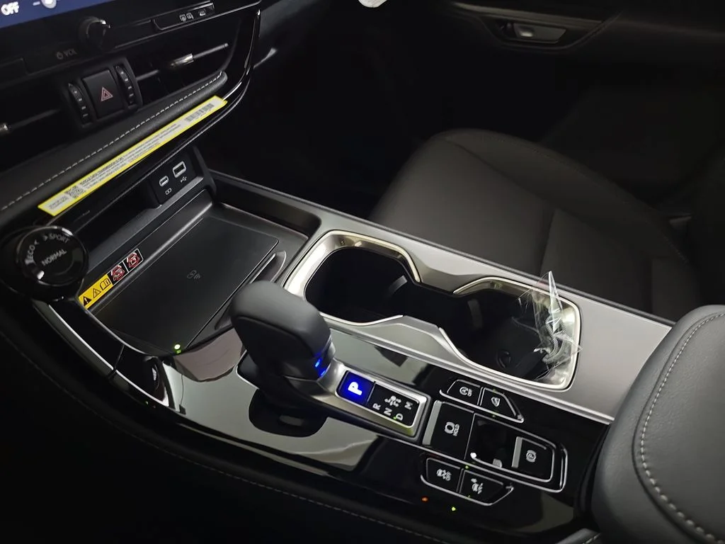 New 2026 Ultra White Lexus PREMIUM image 24