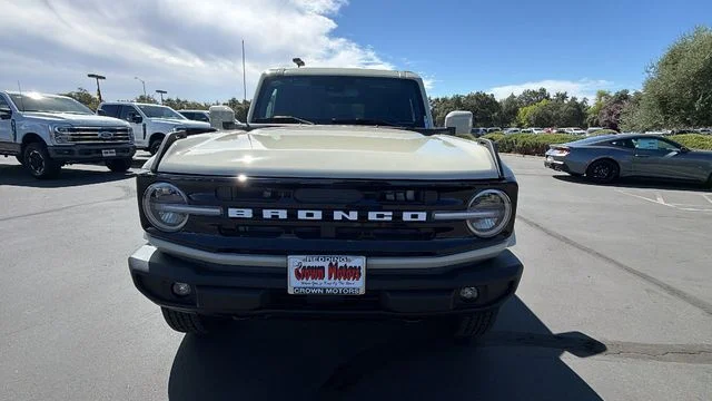 New 2026 Desert Sand Ford Outer Banks® image 42