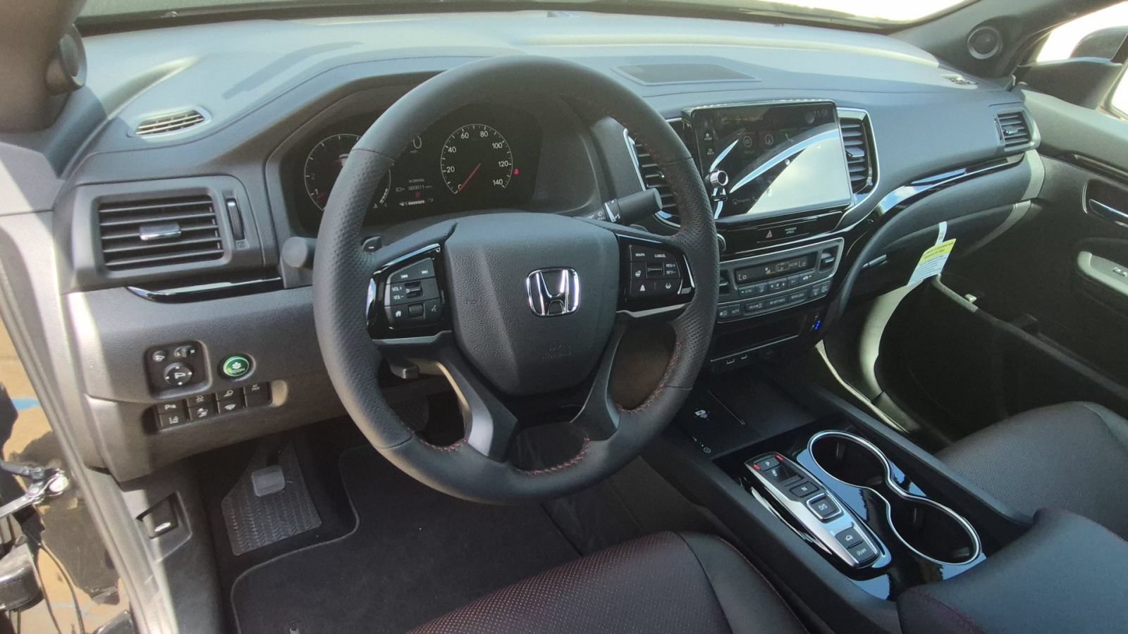 2026 Honda Ridgeline Black Edition - Photo 10