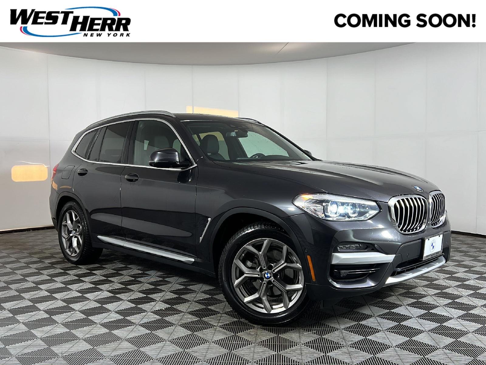Used 2021 Dark Graphite Metallic BMW xDrive30i image 1