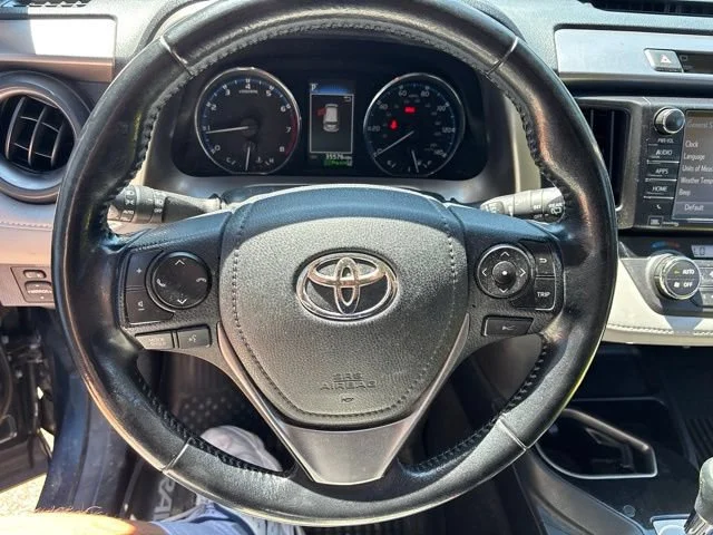 Used 2018 Aqua Toyota Limited image 20