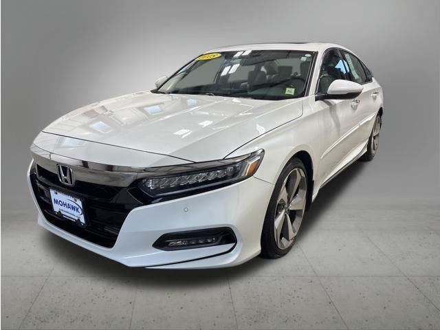Used 2018 Platinum White Pearl Honda Touring 2.0T image 1