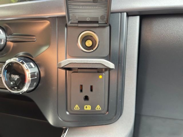 New 2026 CARBONIZED GRAY Ford XLT image 29