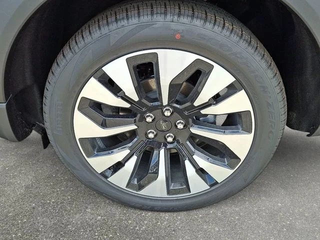 New 2026 Agate Black Metallic Ford Platinum image 6
