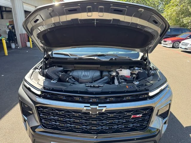 Used 2026 Sterling Gray Metallic Chevrolet Z71 image 19