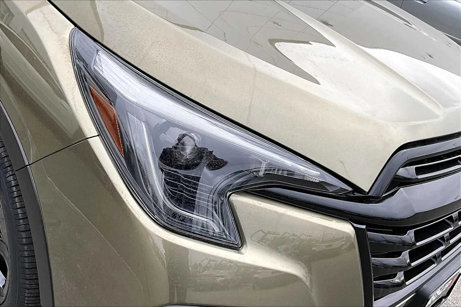 New 2026 Autumn Green Metallic Subaru Onyx Edition Touring image 14