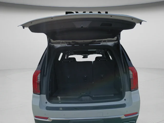 2026 GMC Yukon Denali - Photo 29