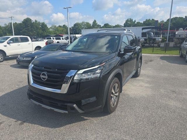 Used 2024 Black Nissan SL image 6