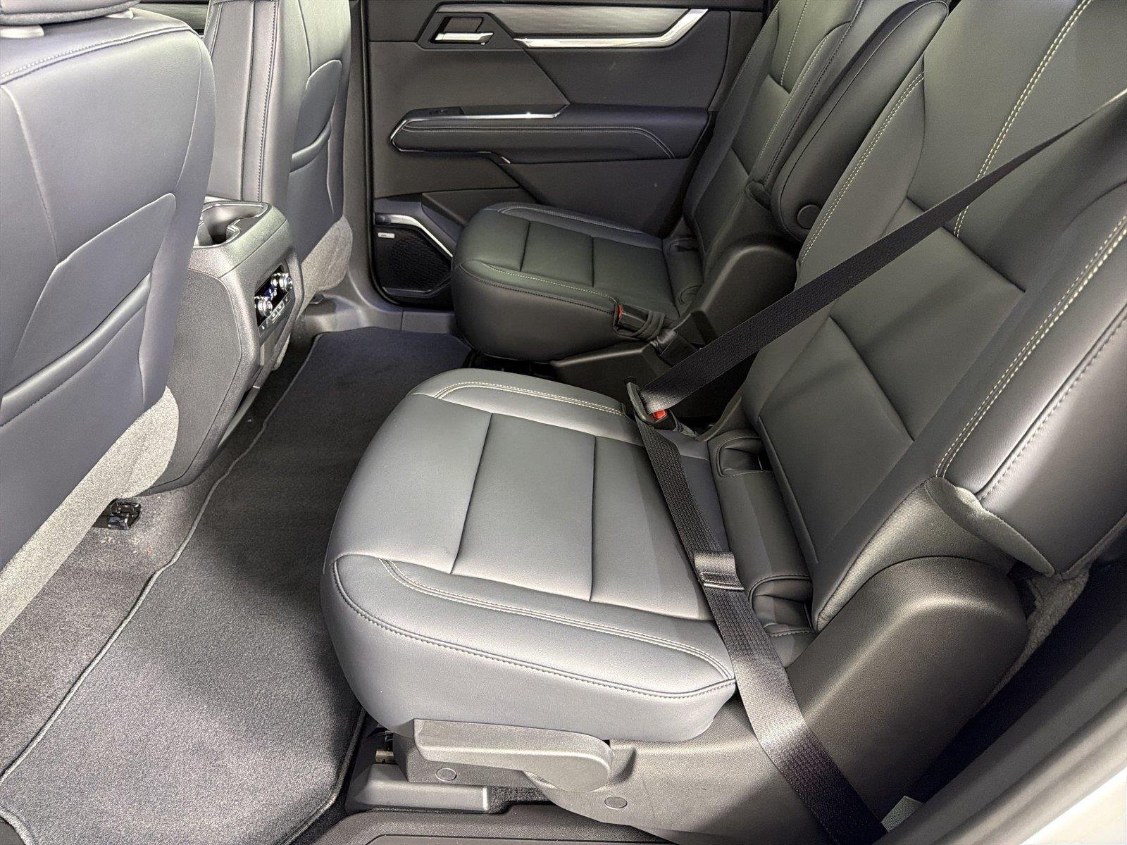 New 2027 Summit White GMC Elevation image 20