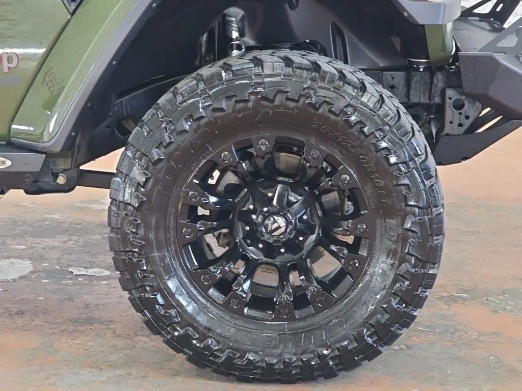 Used 2020 Sarge Green Clearcoat Jeep Unlimited Rubicon image 7