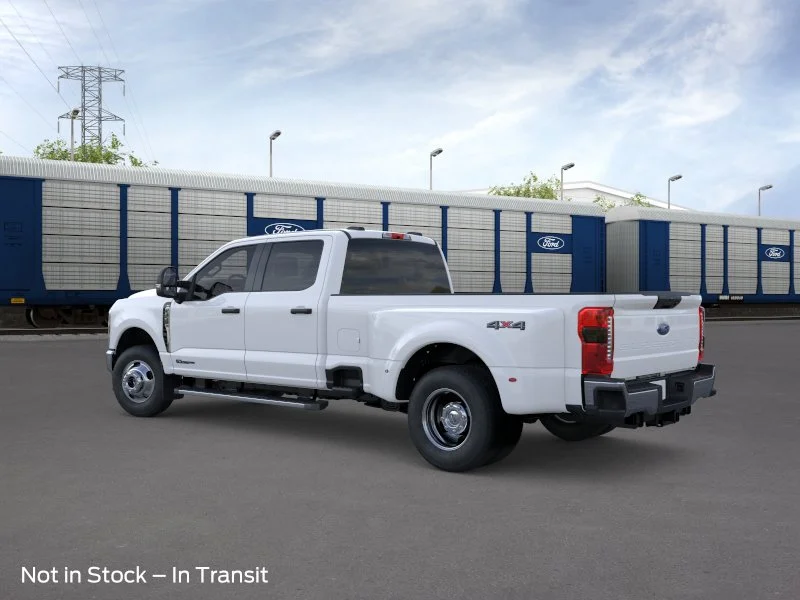 New 2026 Oxford White Ford F-350® XLT image 4