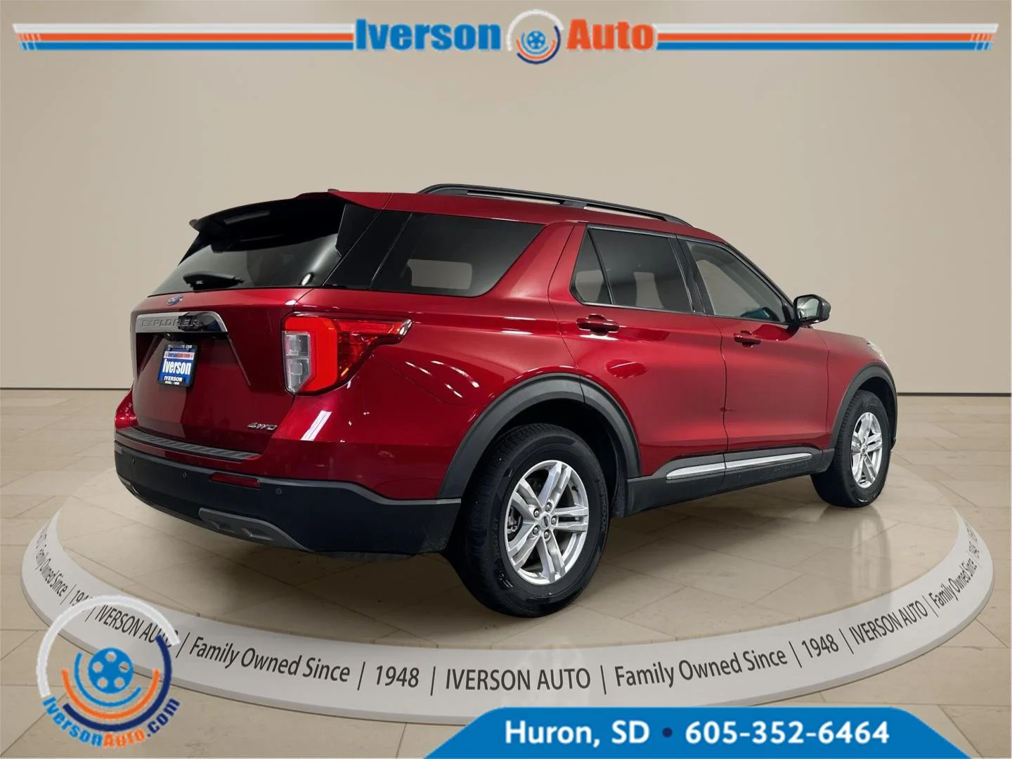 Used 2022 Red Ford XLT image 9