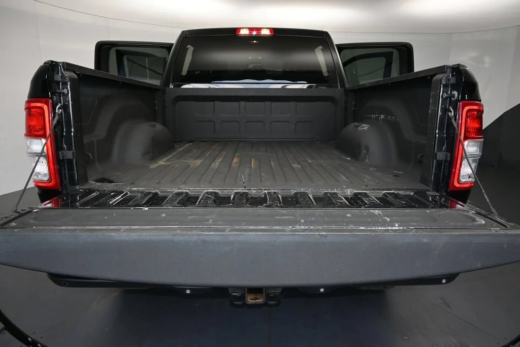 Used 2020 Diamond Black Ram Big Horn image 11