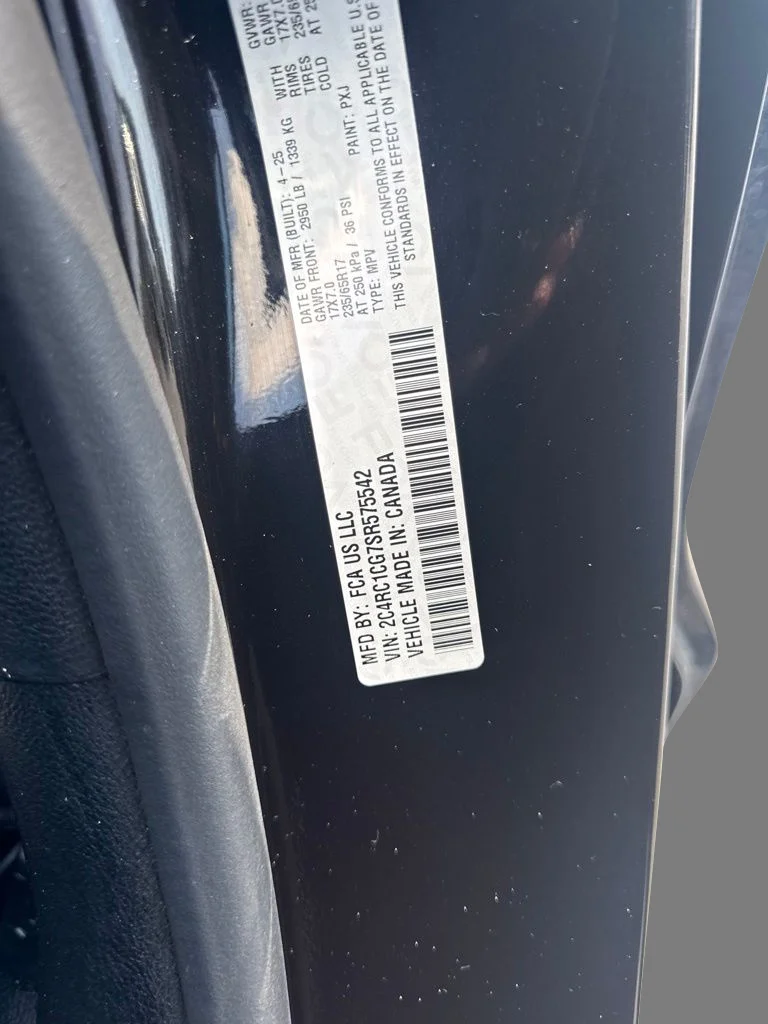 Used 2025 Black Chrysler LX image 22