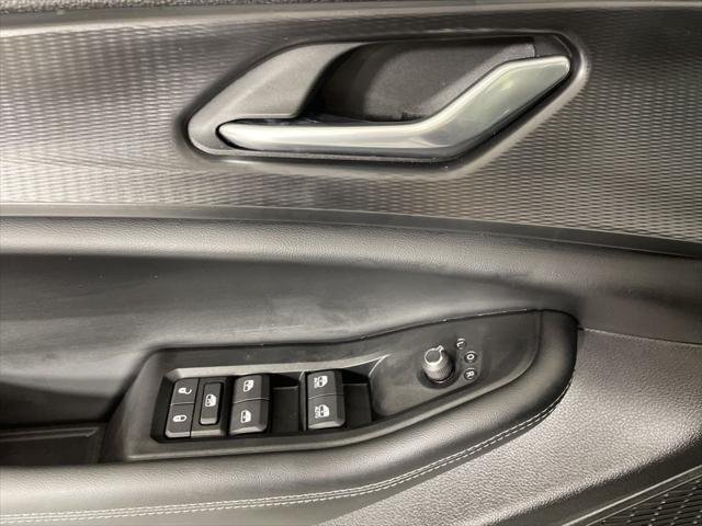 New 2025 Silver Zynith Exterior Paint Jeep Altitude X image 15