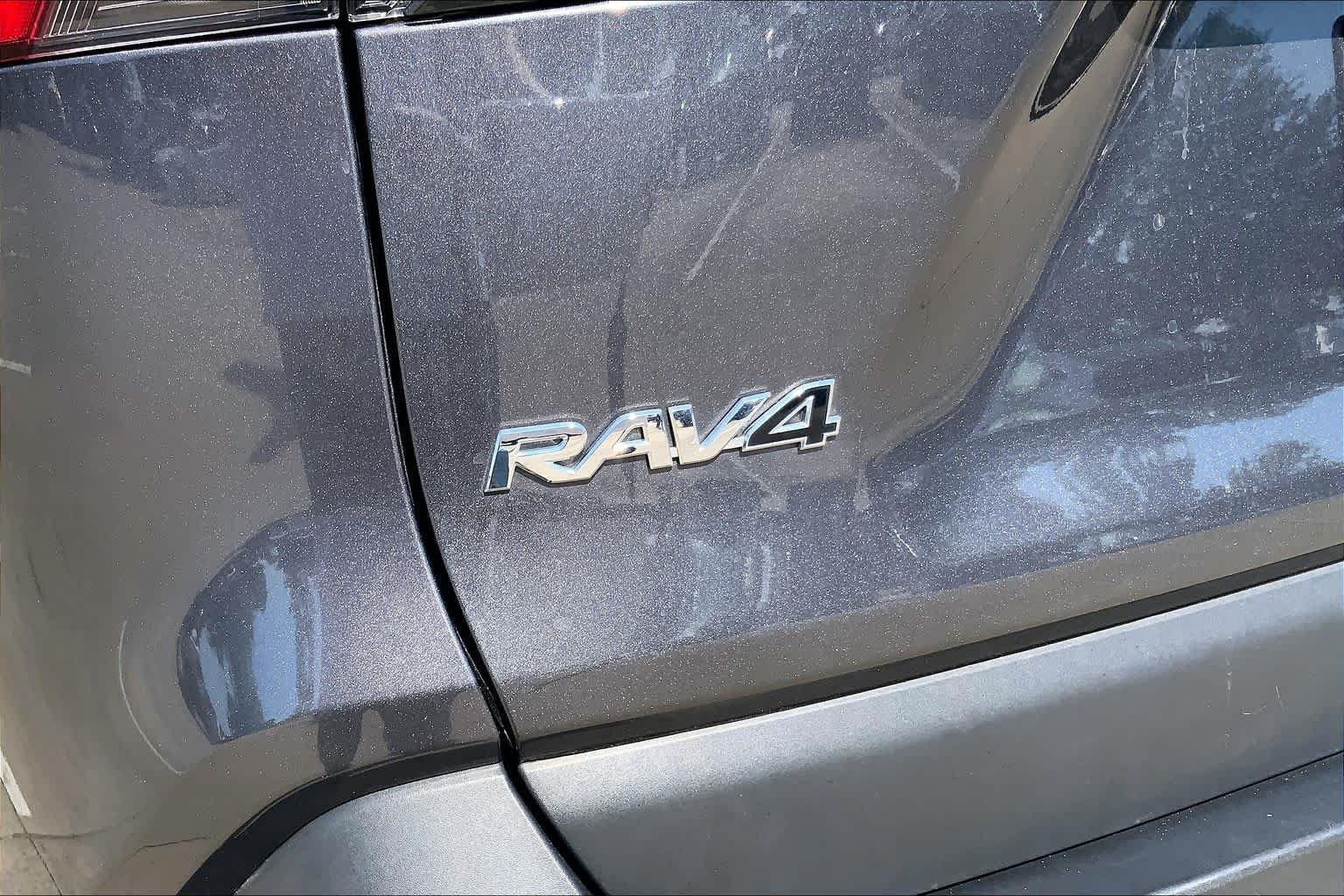 Used 2025 Magnetic Gray Metallic Toyota XLE image 32
