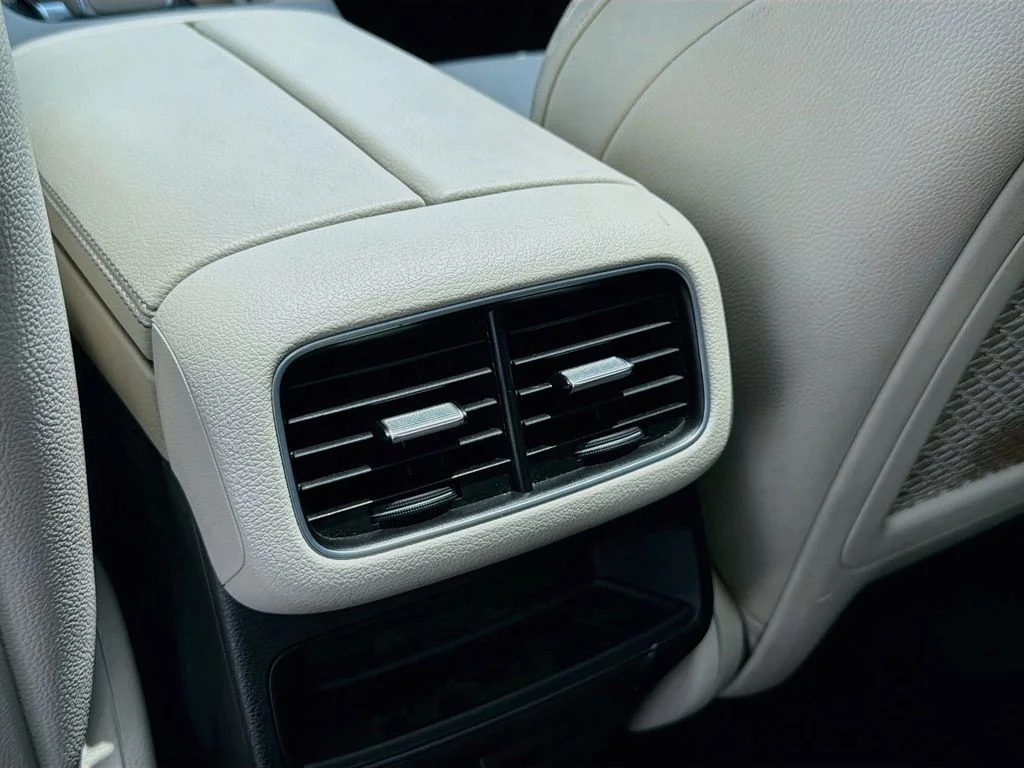 Used 2022 White Mercedes-Benz GLE 350 image 28