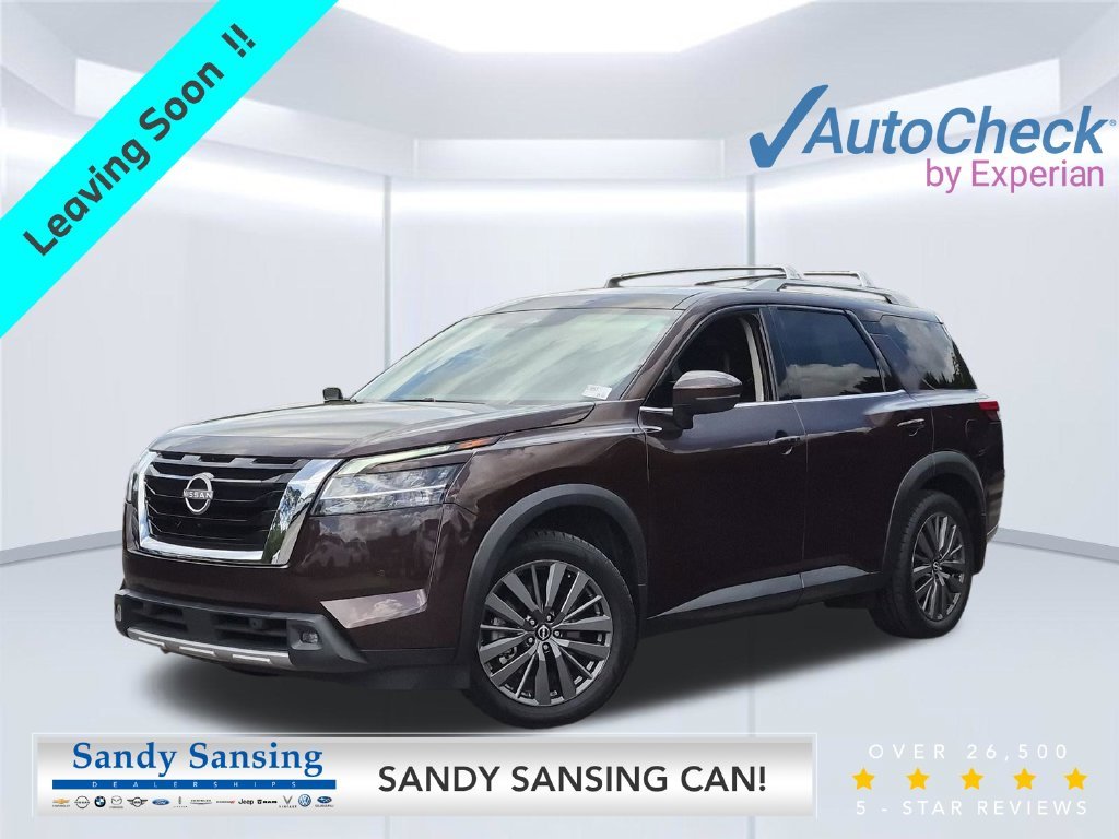 2022 Nissan Pathfinder SL