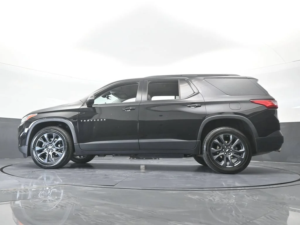 Used 2021 Mosaic Black Metallic Chevrolet RS image 69