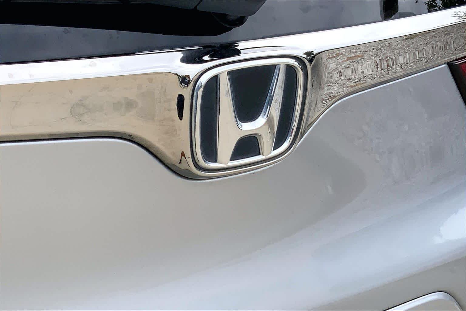 Used 2020 Lunar Silver Metallic Honda EX-L image 10