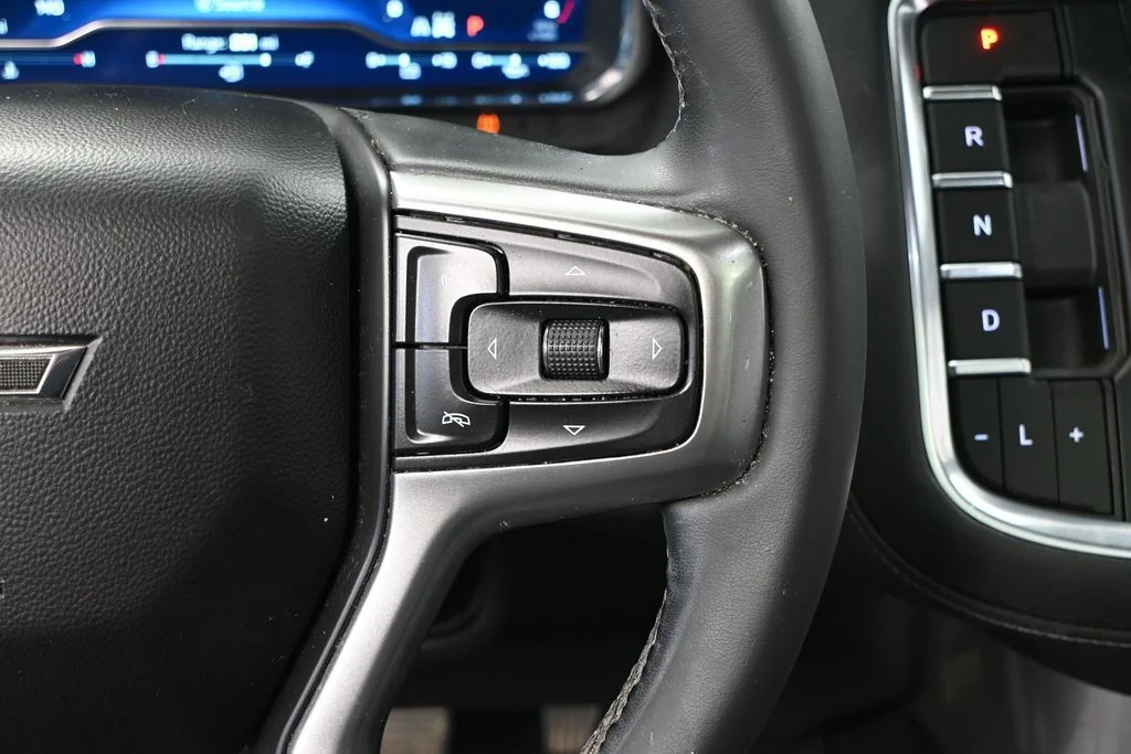 Used 2024 Black Chevrolet Z71 image 23