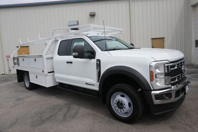 New 2026 Oxford White Ford F-550® XL image 1