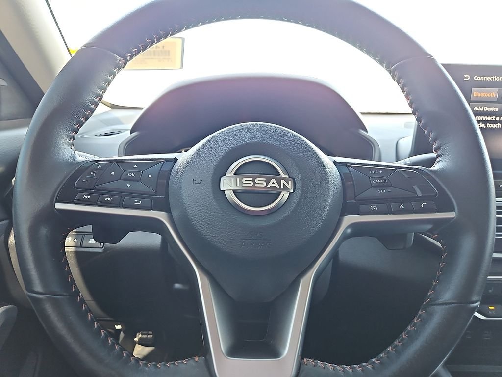 Used 2024 White Nissan 2.5 SR image 20