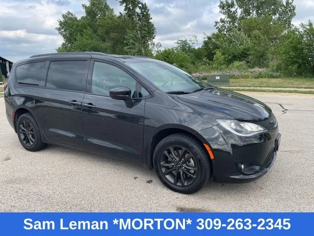 Used 2020 Black Chrysler Launch Edition image 1