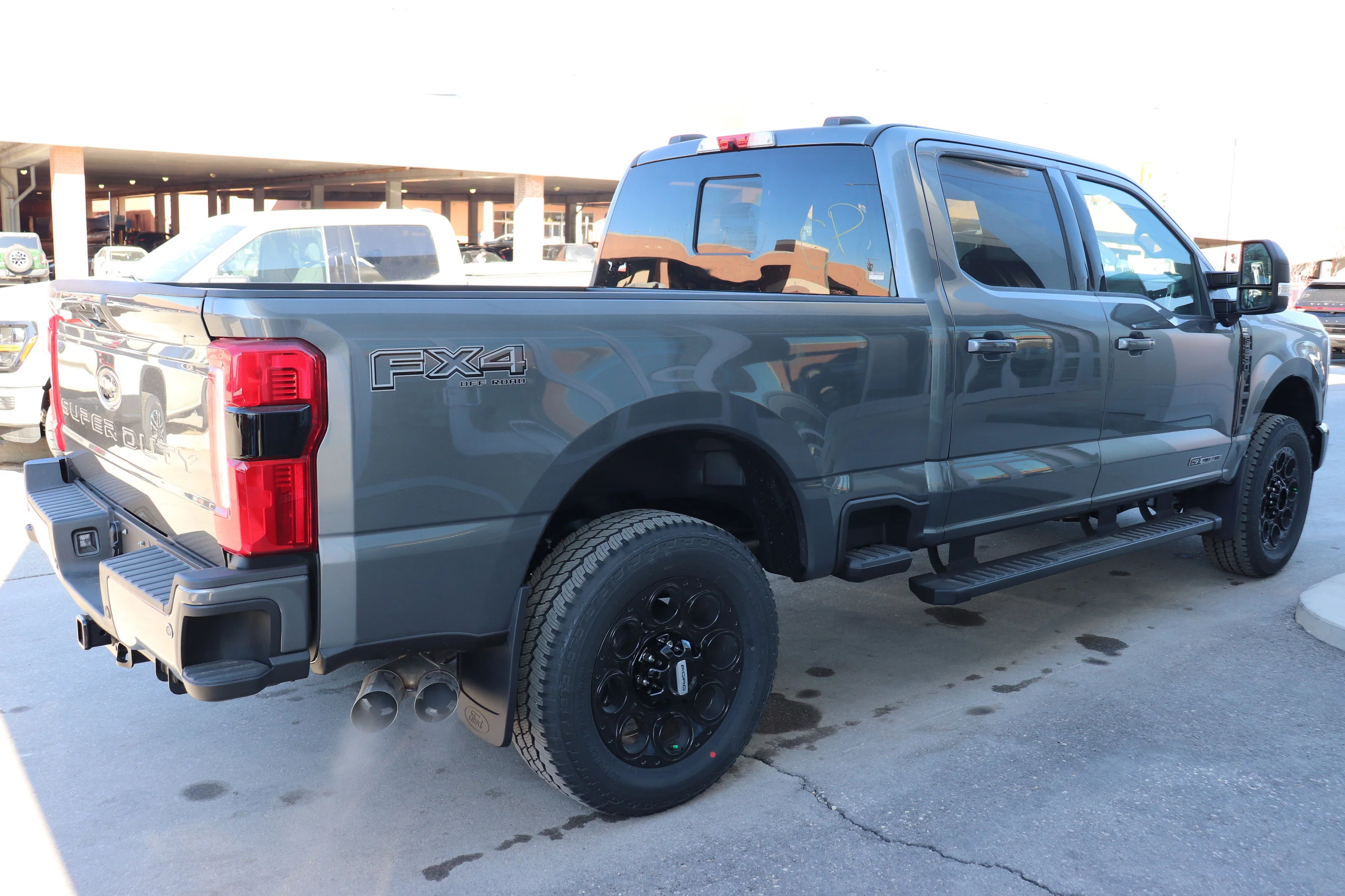 New 2026 Carbonized Grey Metallic Ford XLT image 4