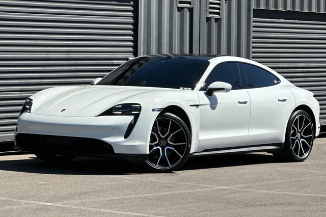 2023 Porsche Taycan 