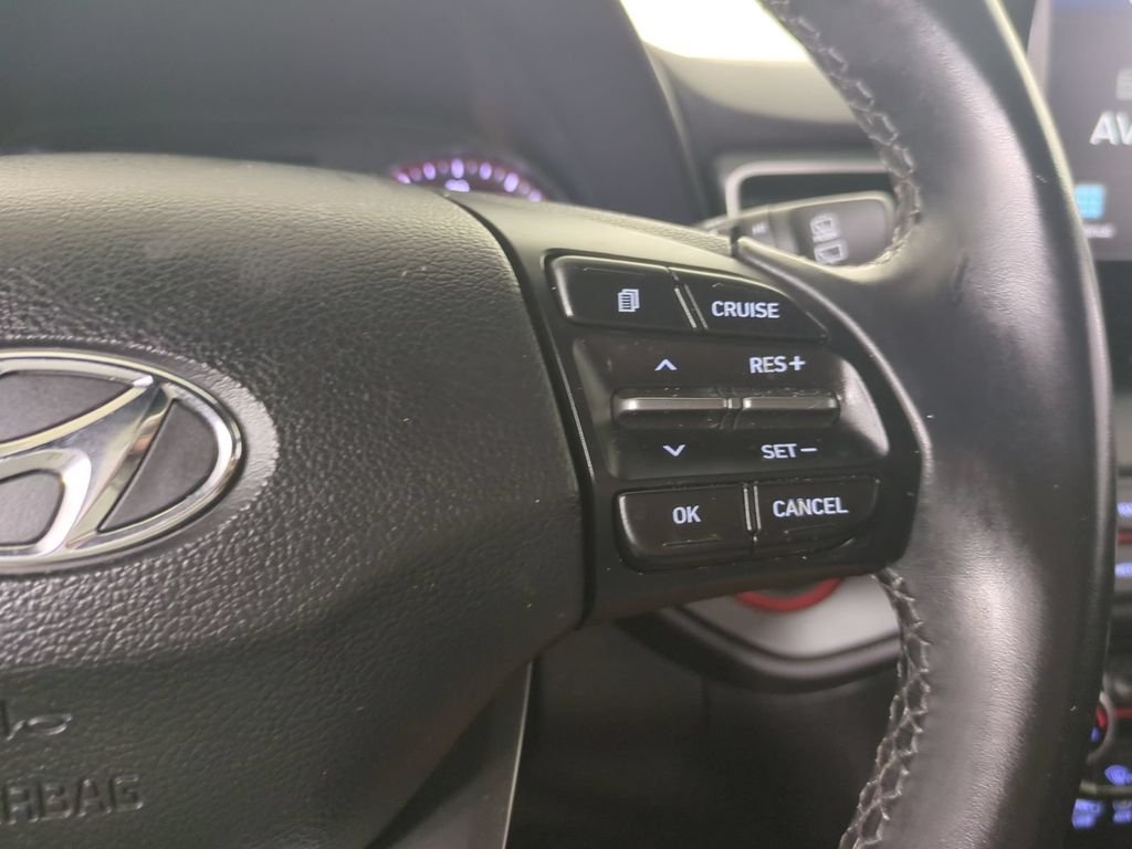 Used 2020 White Hyundai 2.0 Premium image 32