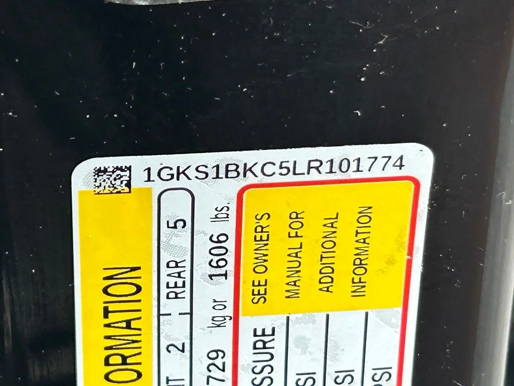 Certified Used 2020 Onyx Black GMC SLT image 44