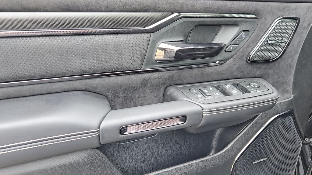 2026 RAM 1500 RHO - Photo 8