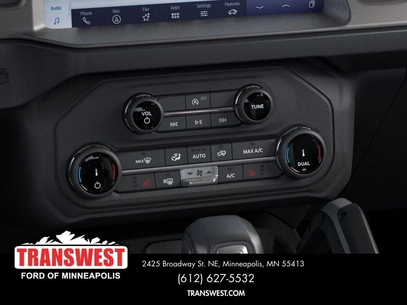 New 2025 Azure Gray Metallic Tri-Coat Ford Badlands® image 16